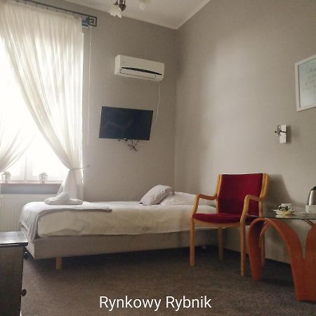 Rynkowy Aparthotel Ρίμπνικ Εξωτερικό φωτογραφία