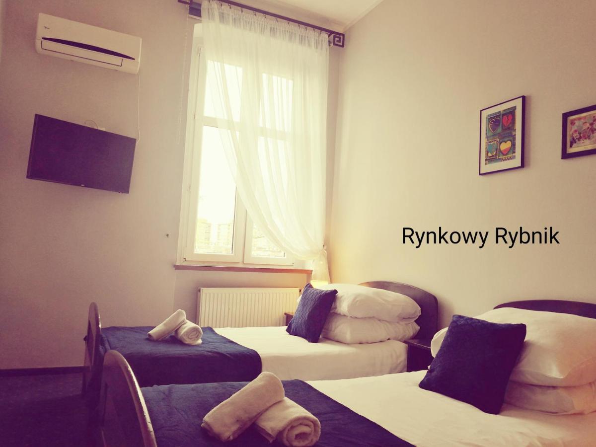 Rynkowy Aparthotel Ρίμπνικ Εξωτερικό φωτογραφία